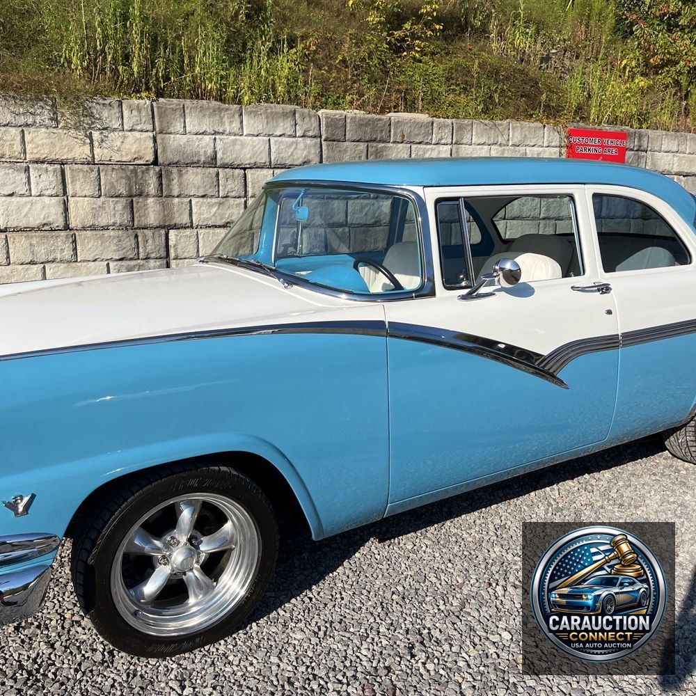 1956 Ford Fairlane  V8