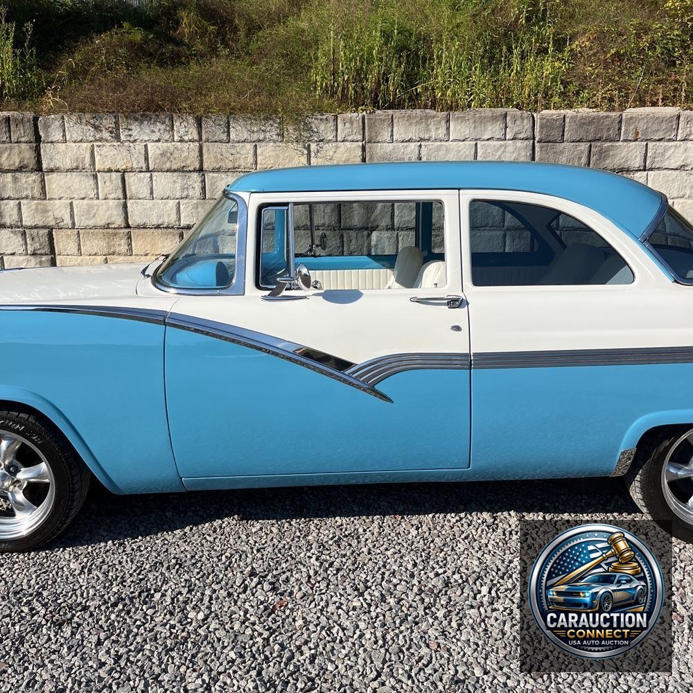 1956 Ford Fairlane  V8