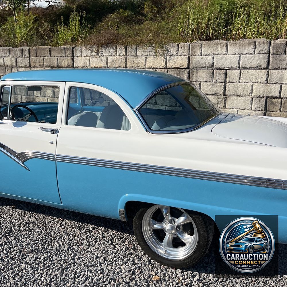 1956 Ford Fairlane  V8