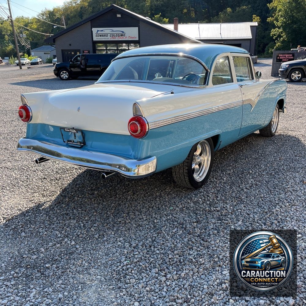 1956 Ford Fairlane  V8