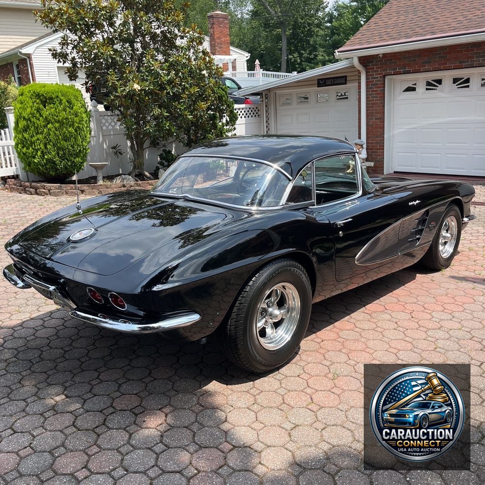 1961 Chevrolet  Corvette Fuel injection