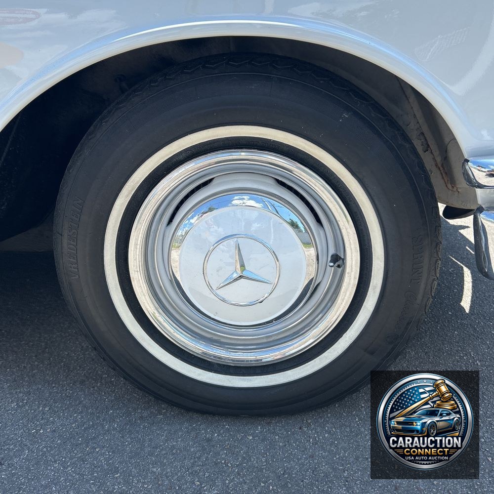 1962 Mercedes Benz  220S 220