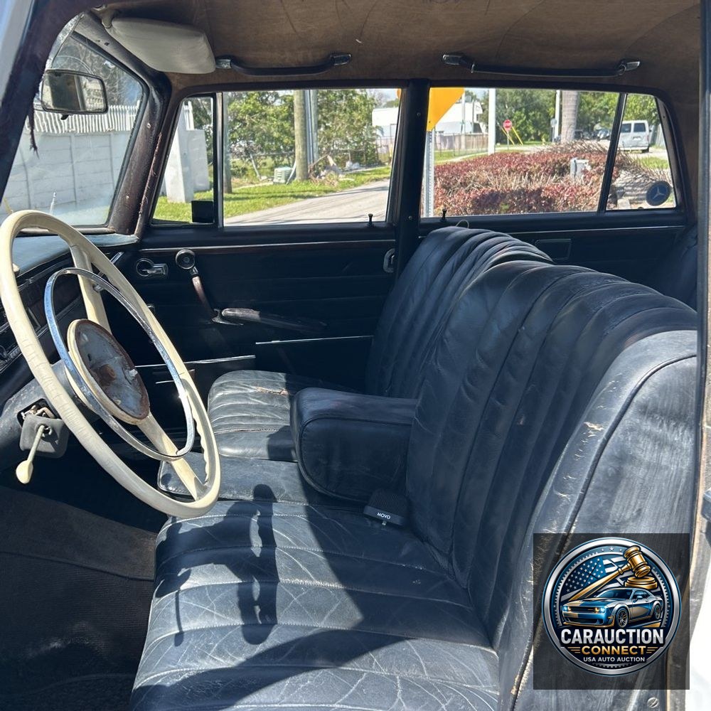 1962 Mercedes Benz  220S 220