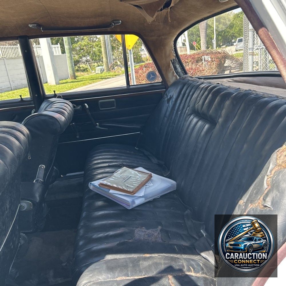 1962 Mercedes Benz  220S 220