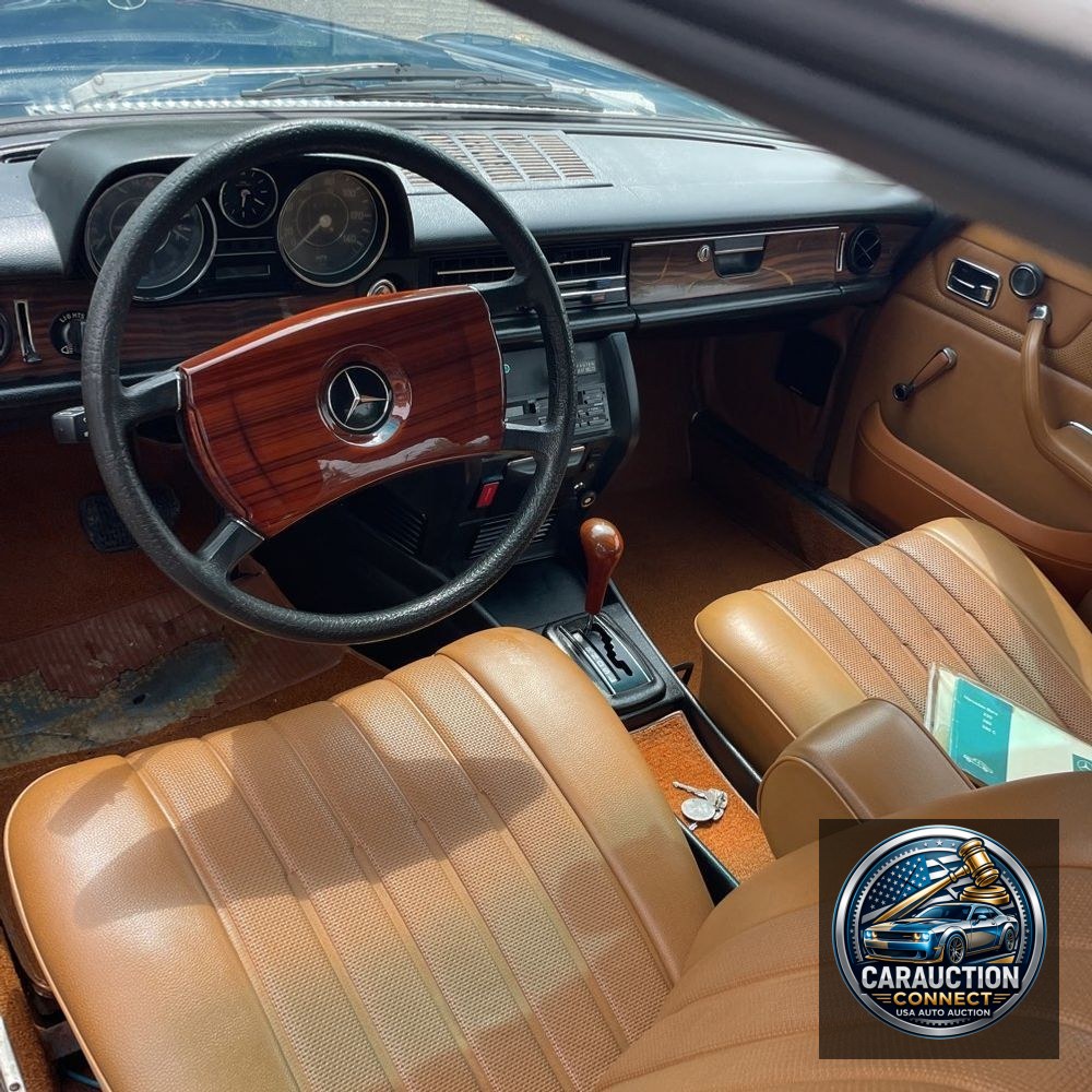 1973 Mercedes Benz  280 C C class