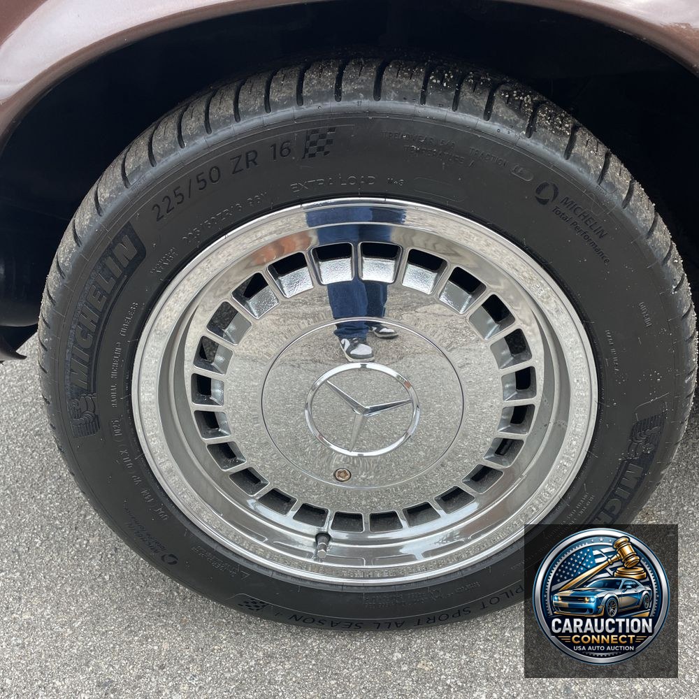 1980 Mercedes Benz 450 Base
