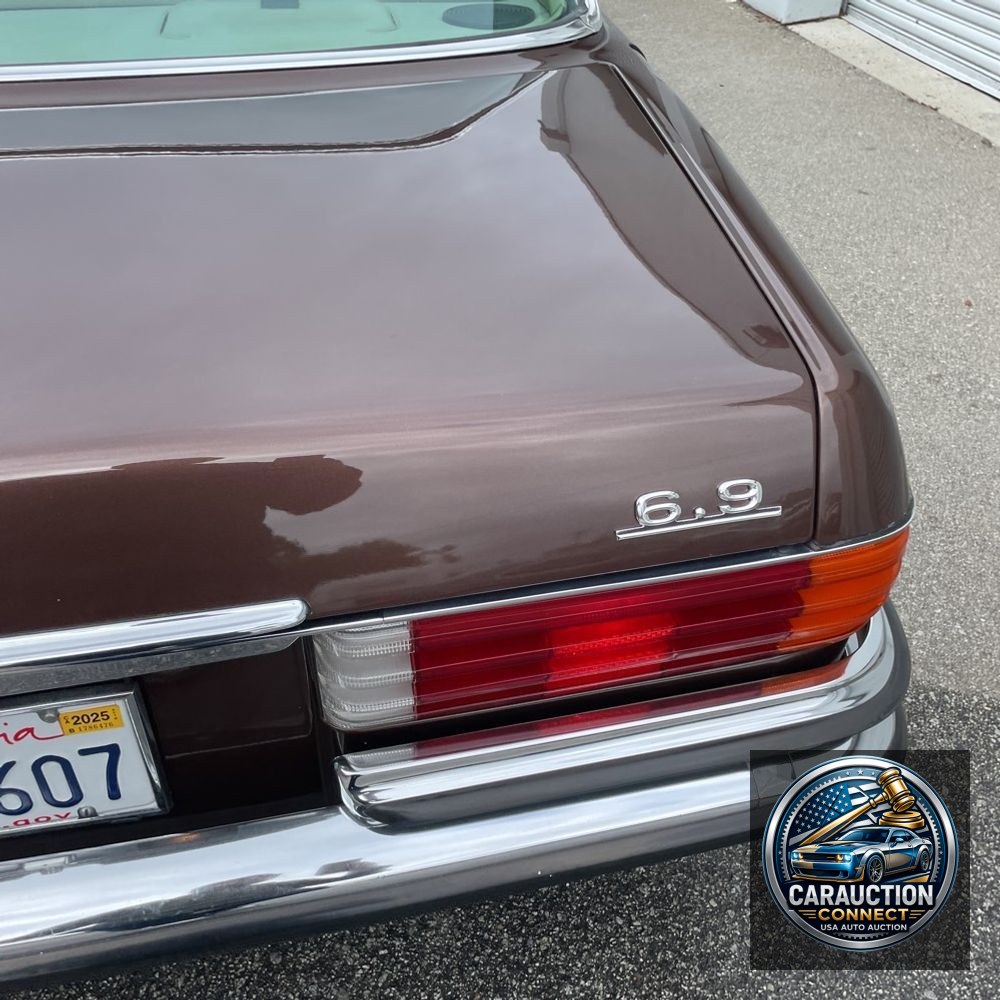 1980 Mercedes Benz 450 Base