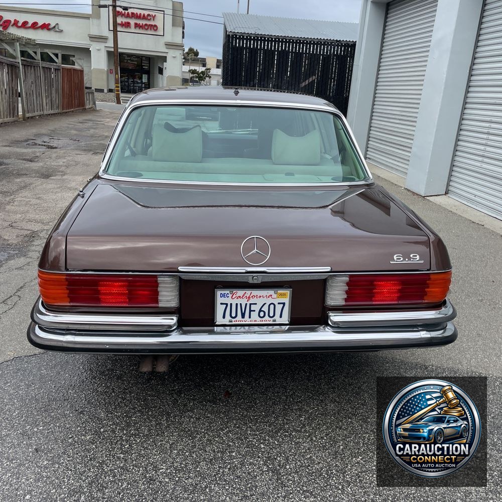 1980 Mercedes Benz 450 Base