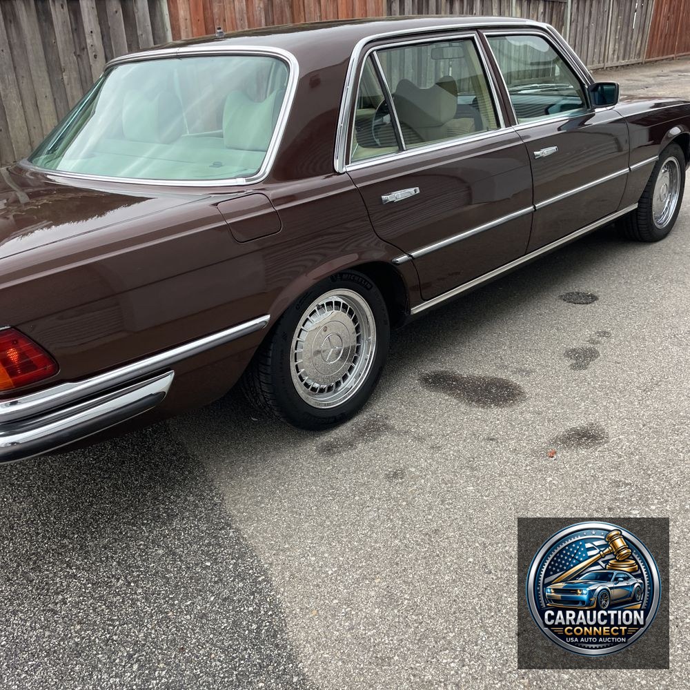 1980 Mercedes Benz 450 Base