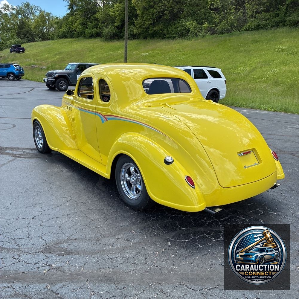 1939 Plymouth  Coupe Coupe