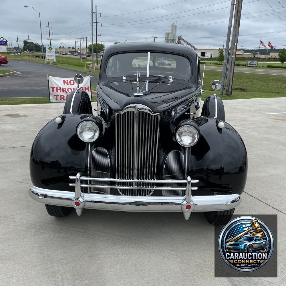 1940 Packard Super 8 180 Sedan