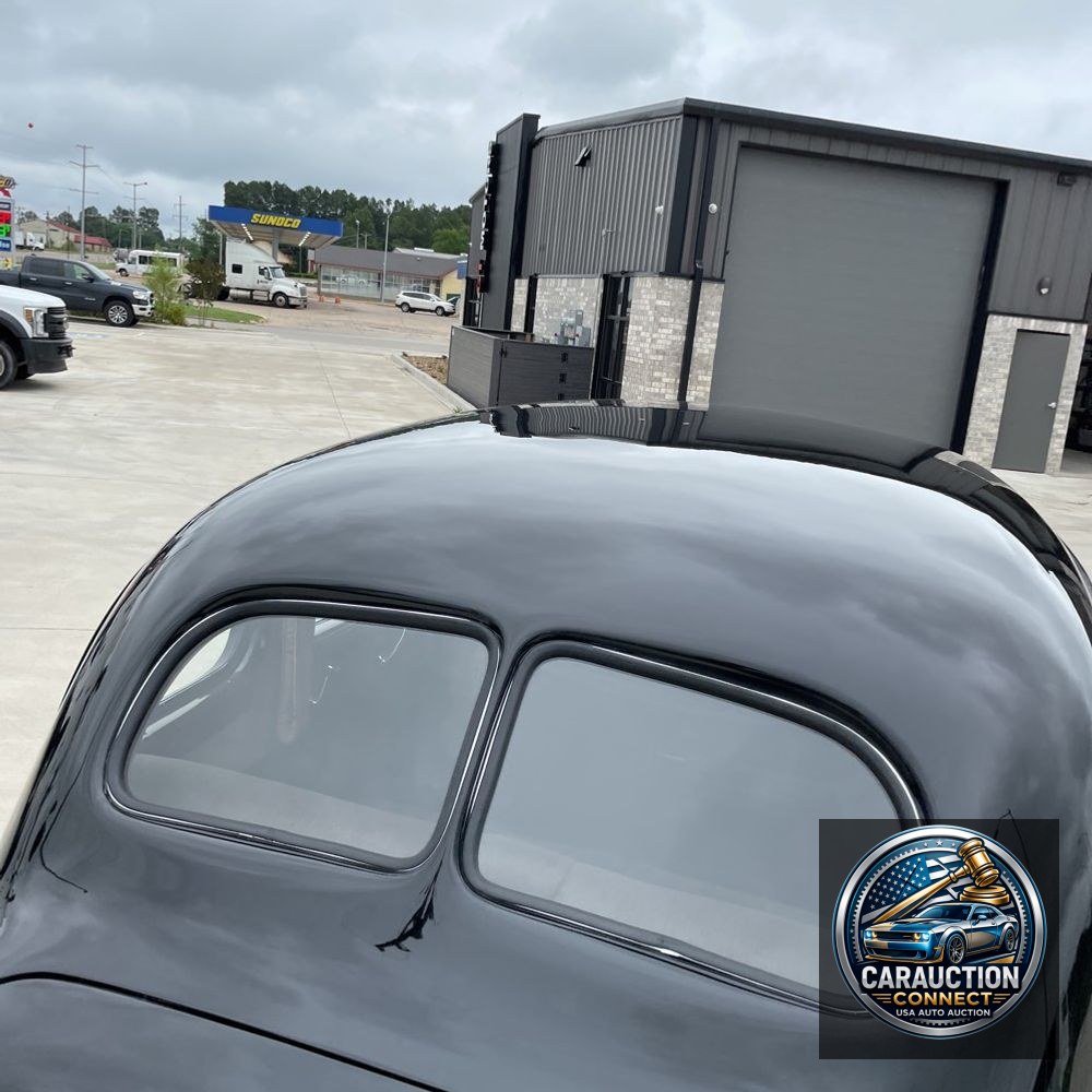 1940 Packard Super 8 180 Sedan