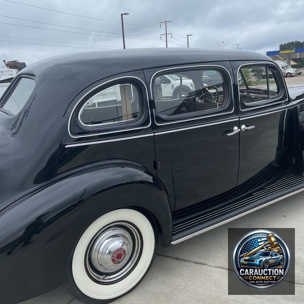 1940 Packard Super 8 180 Sedan