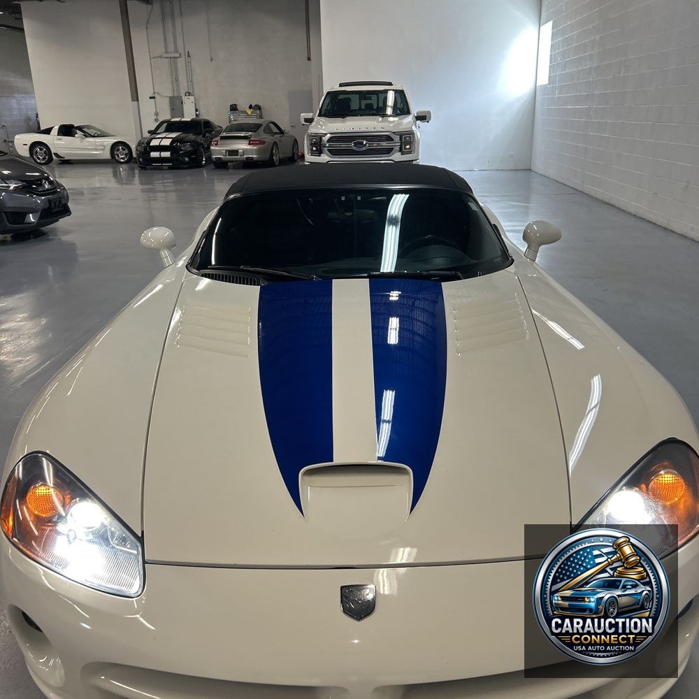 2005 Dodge Viper SRT-10
