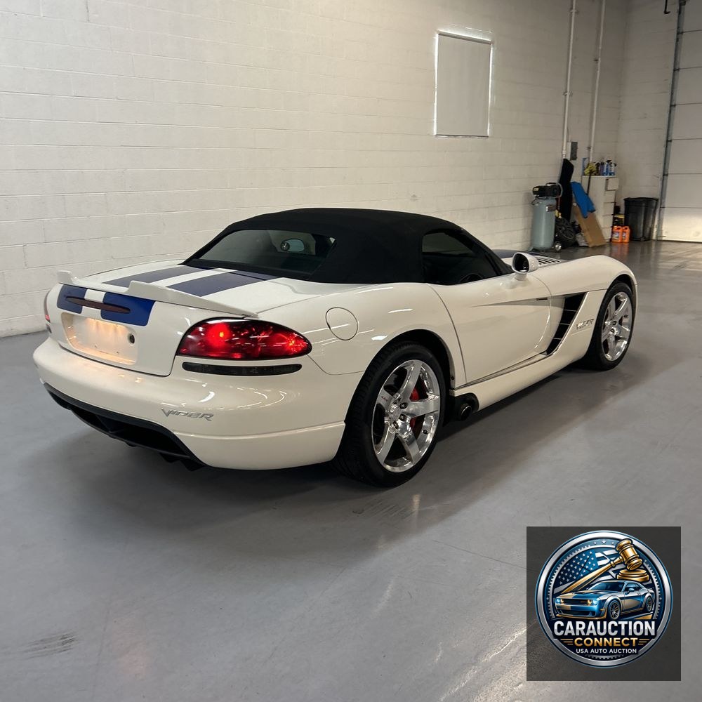 2005 Dodge Viper SRT-10