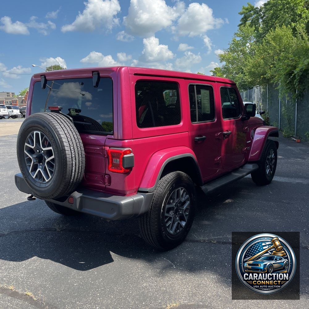 2024 Jeep Wrangler Sahara