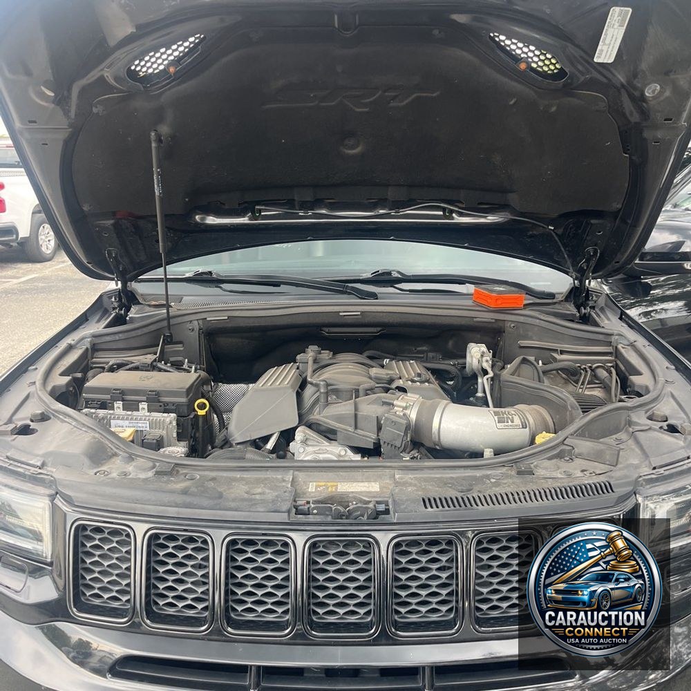 2021 Jeep Grand Cherokee SRT