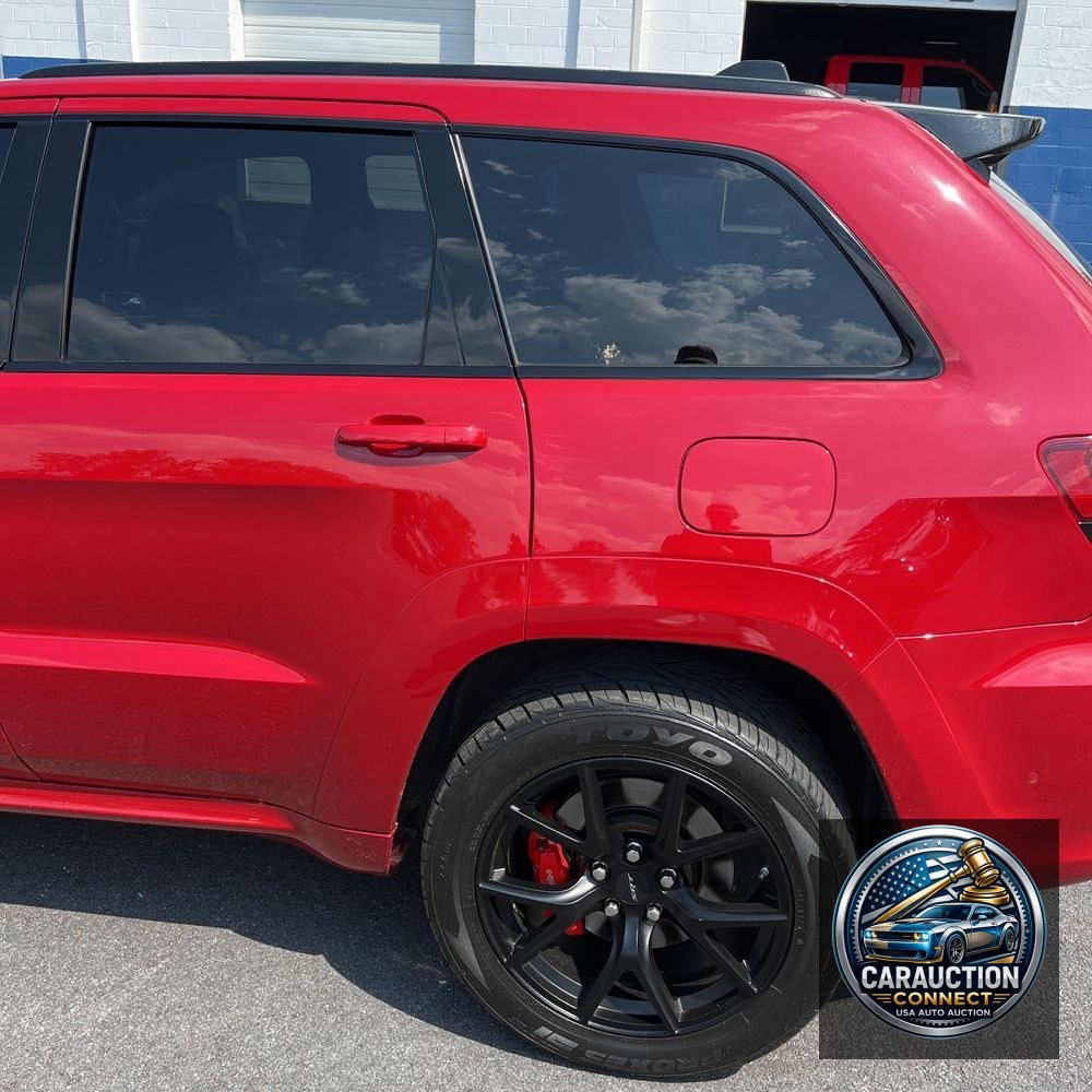 2020 Jeep Cherokee SRT