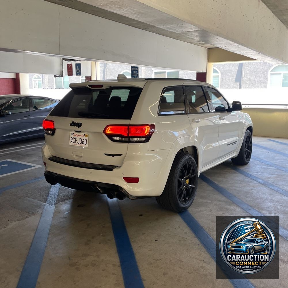 2021 Jeep Grand Cherokee Trackhawk