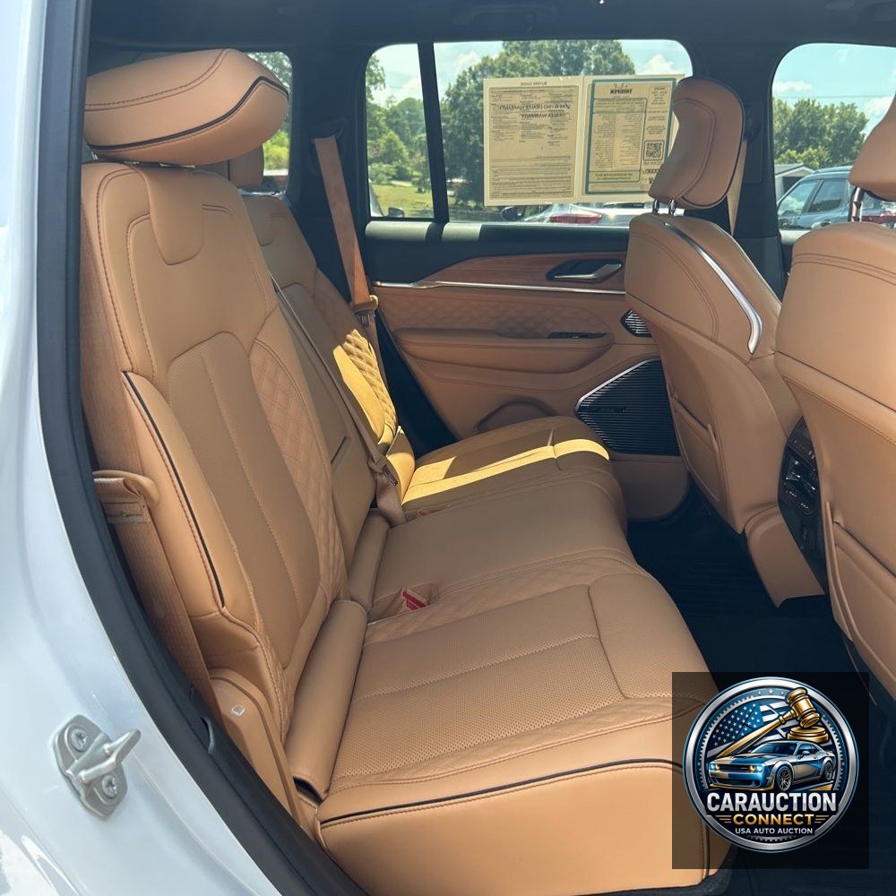 2024 Jeep Grand Cherokee Summit Reserve