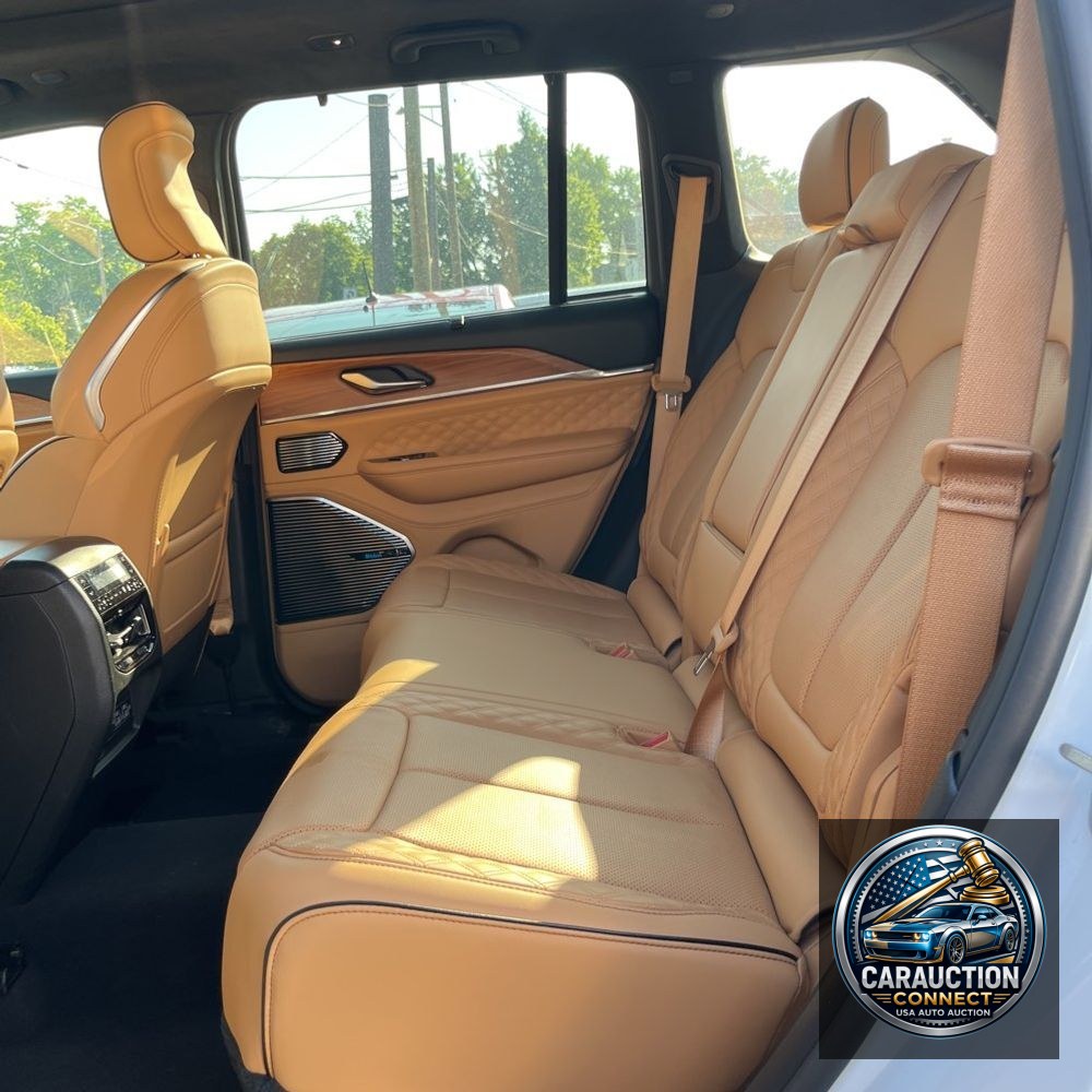 2024 Jeep Grand Cherokee Summit Reserve