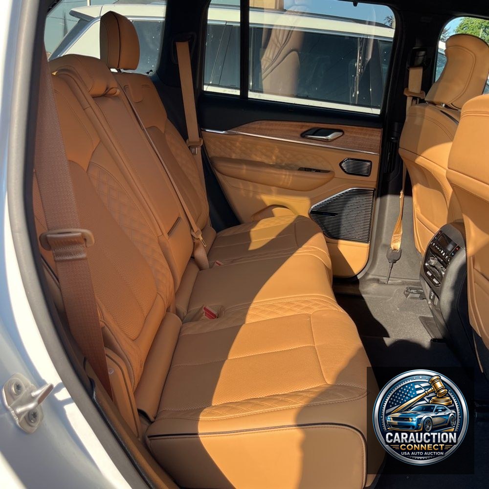 2024 Jeep Grand Cherokee Summit Reserve