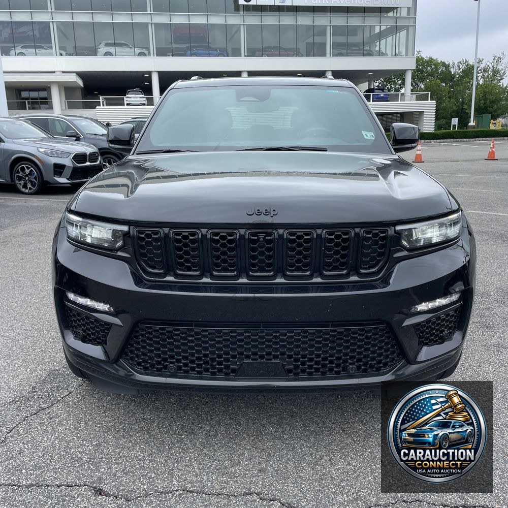 2023 Jeep Grand Cherokee Summit Reserve