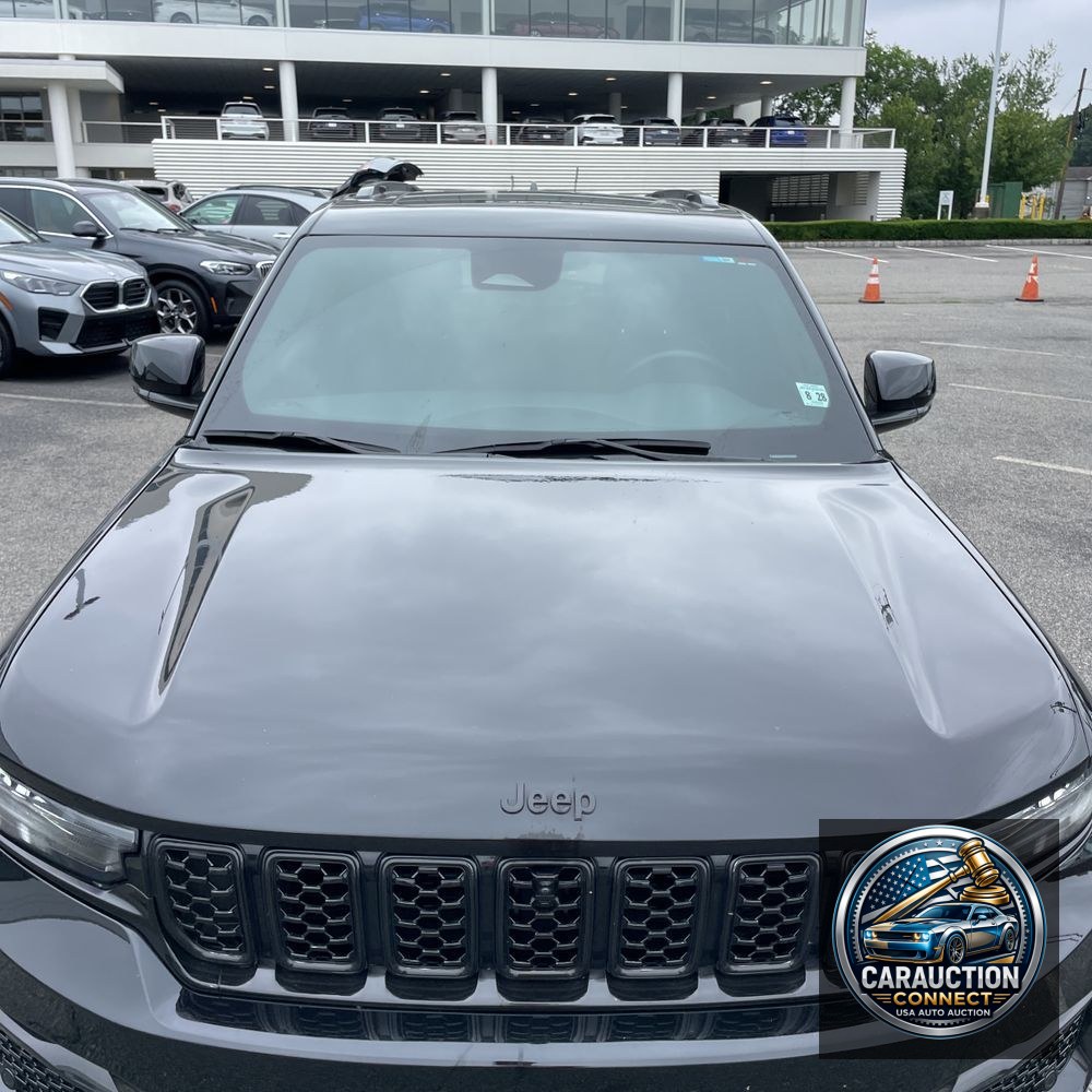 2023 Jeep Grand Cherokee Summit Reserve