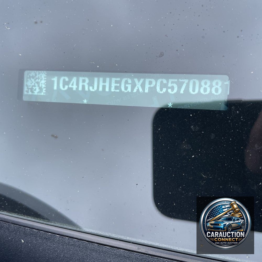2023 Jeep Grand Cherokee Summit Reserve