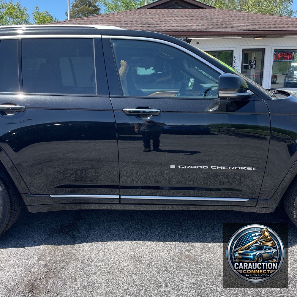 2022 Jeep Grand Cherokee Summit Reserve