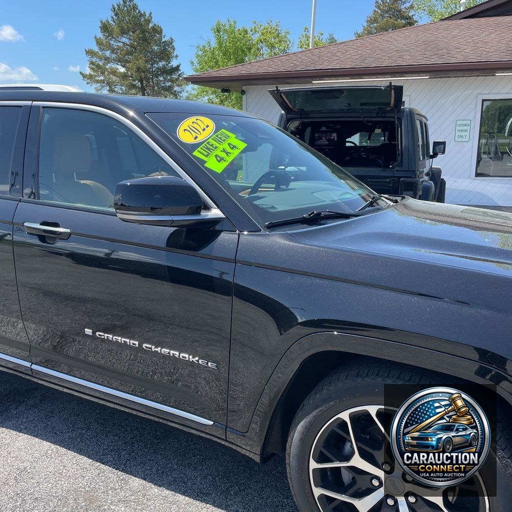 2022 Jeep Grand Cherokee Summit Reserve