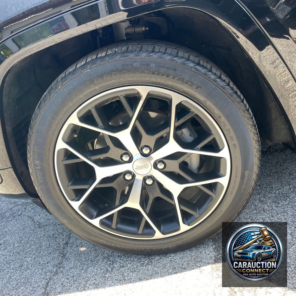 2022 Jeep Grand Cherokee Summit Reserve