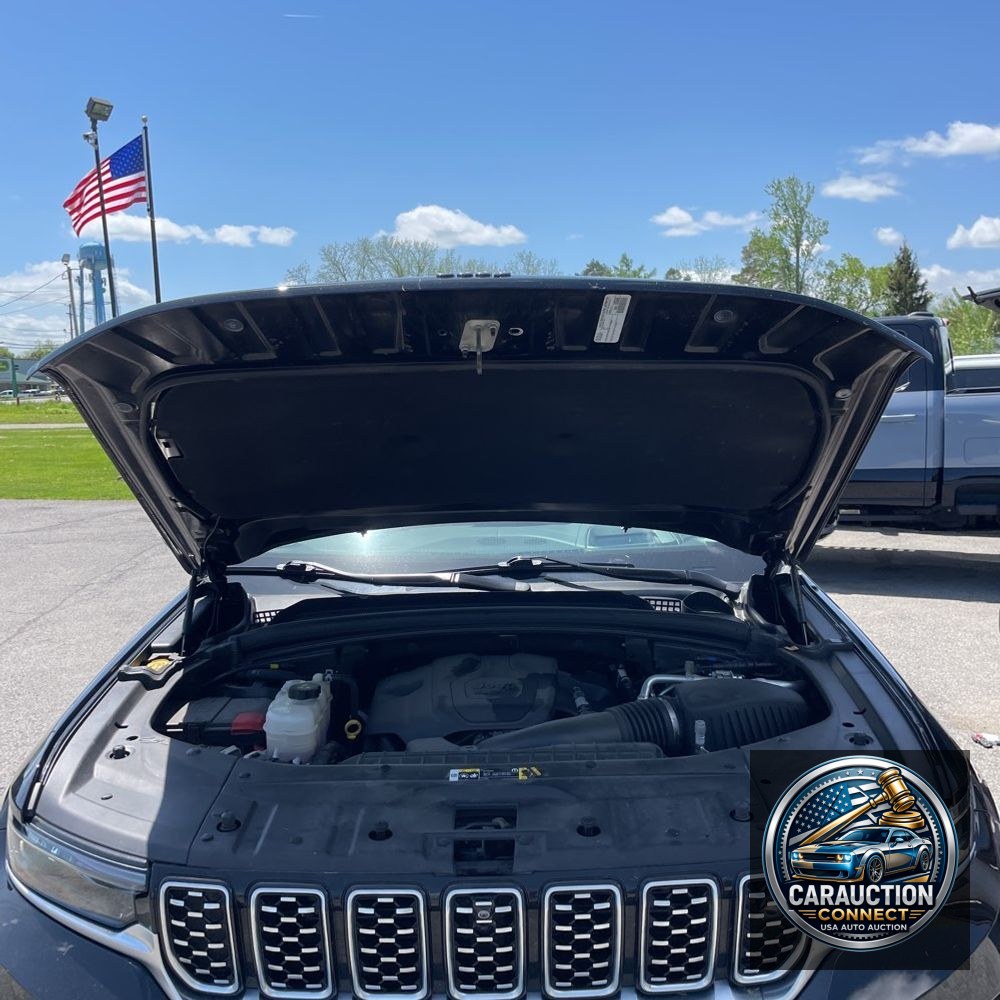 2022 Jeep Grand Cherokee Summit Reserve