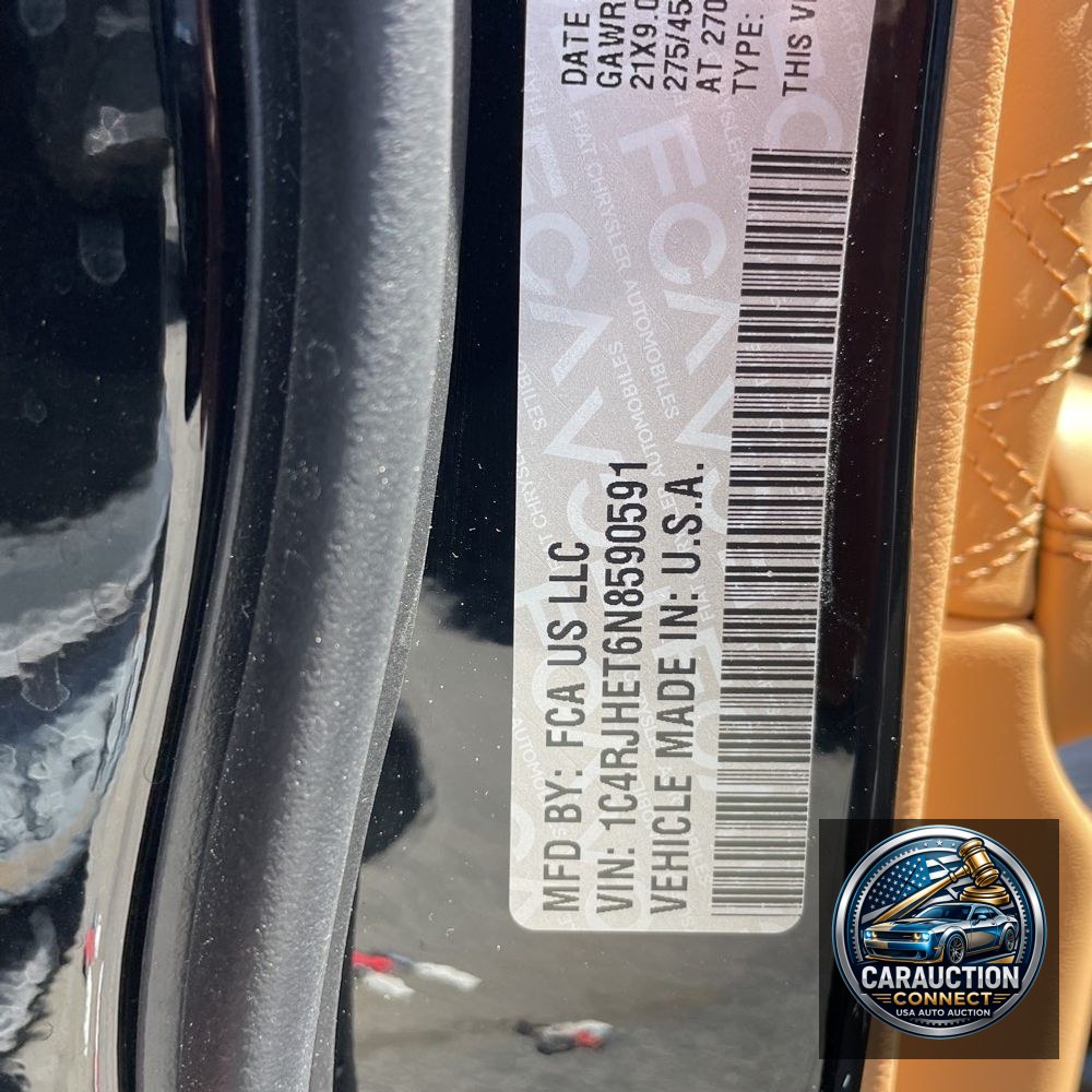 2022 Jeep Grand Cherokee Summit Reserve