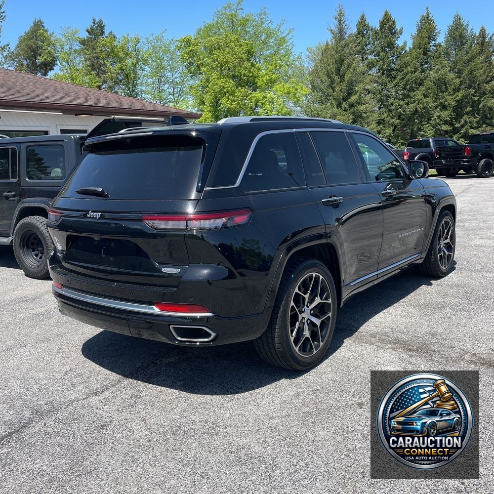 2022 Jeep Grand Cherokee Summit Reserve