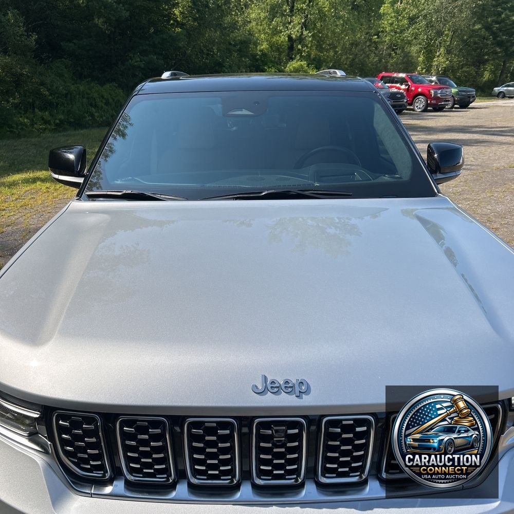 2022 Jeep Grand Cherokee Summit Reserve