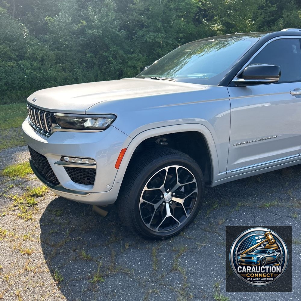 2022 Jeep Grand Cherokee Summit Reserve