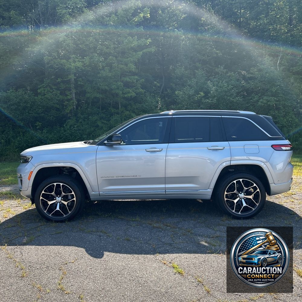 2022 Jeep Grand Cherokee Summit Reserve