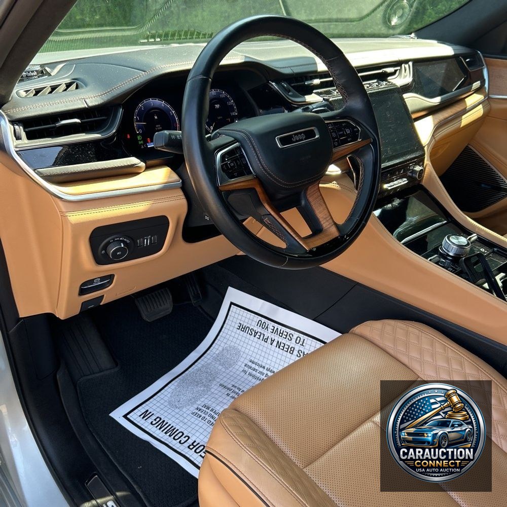 2022 Jeep Grand Cherokee Summit Reserve