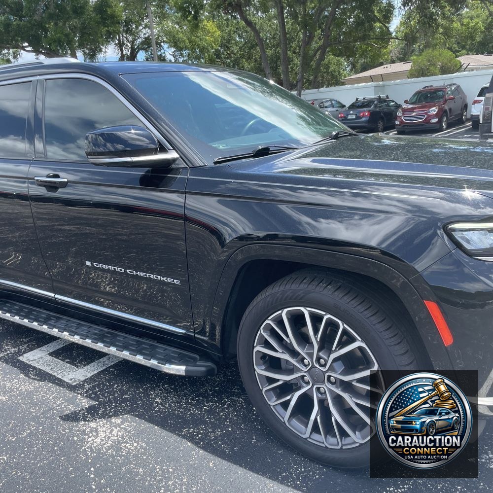 2023 Jeep Grand Cherokee L Summit Reserve