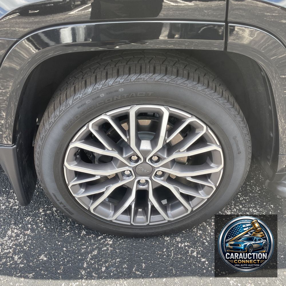 2023 Jeep Grand Cherokee L Summit Reserve