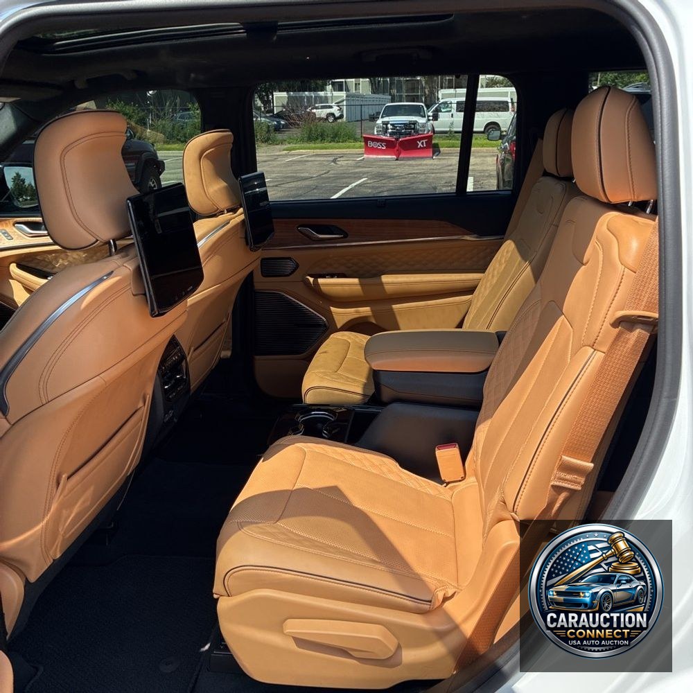 2024 Jeep Grand Cherokee L Summit Reserve
