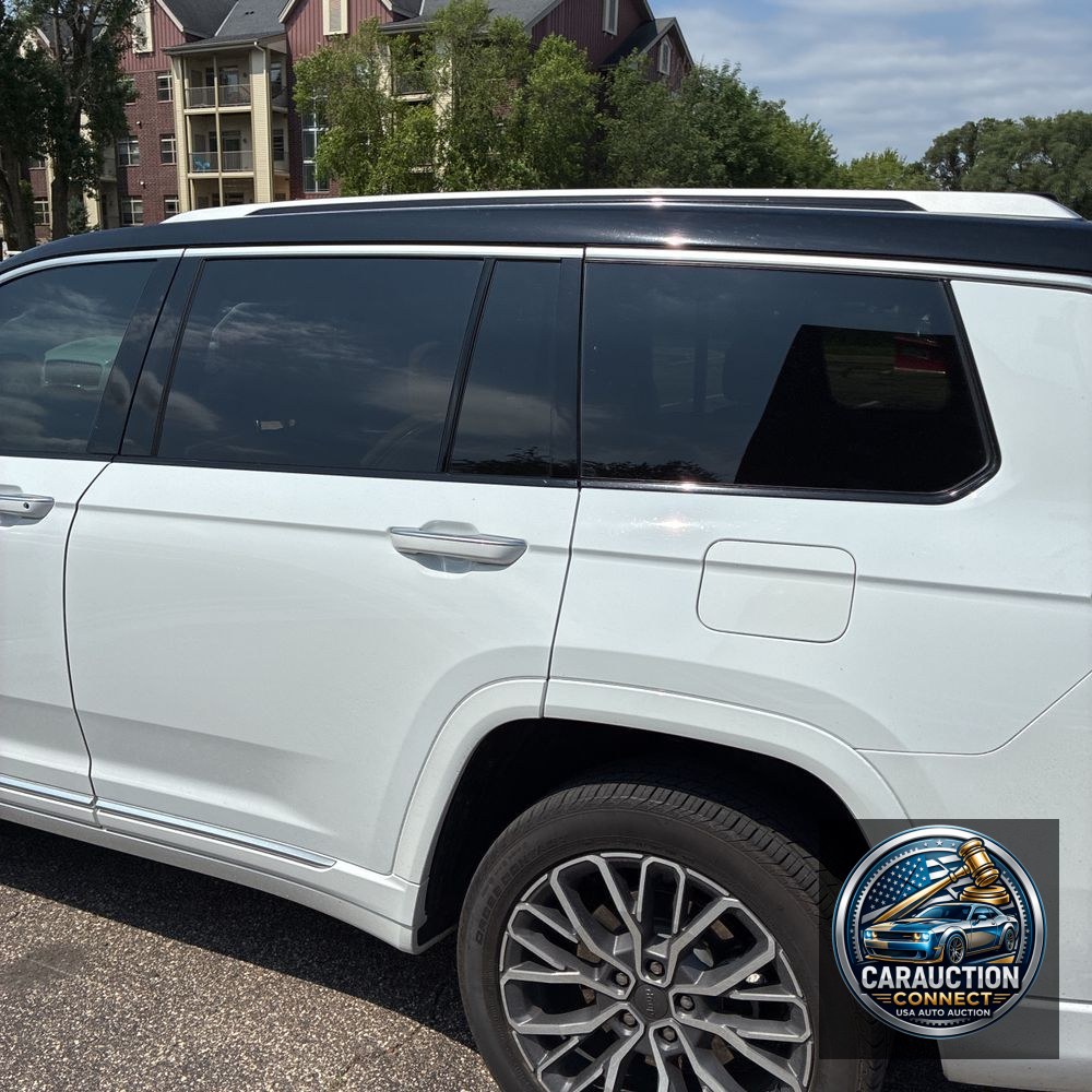 2024 Jeep Grand Cherokee L Summit Reserve