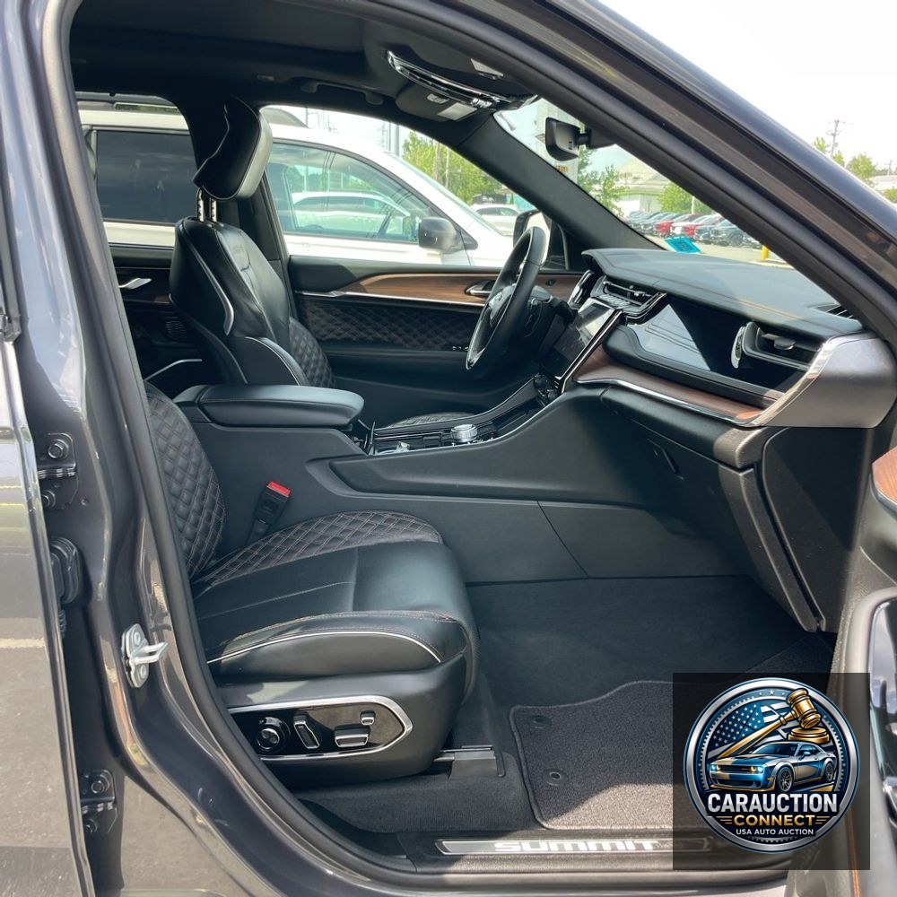 2024 Jeep Grand Cherokee L Summit