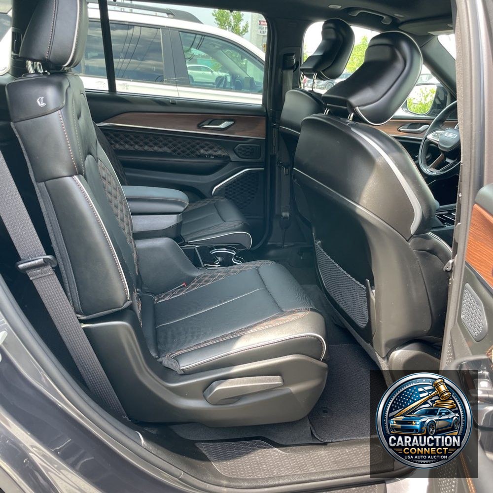 2024 Jeep Grand Cherokee L Summit