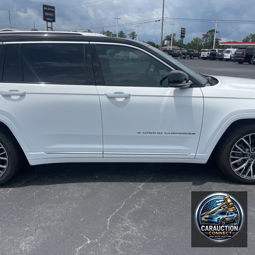 2023 Jeep Grand Cherokee L Summit Reserve
