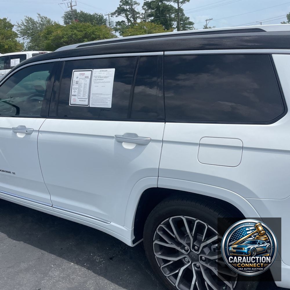 2023 Jeep Grand Cherokee L Summit Reserve