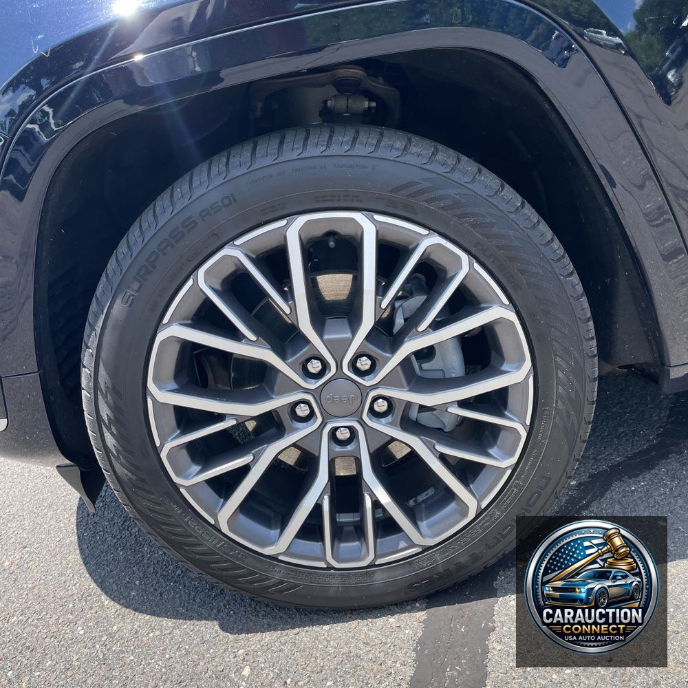 2023 Jeep Grand Cherokee L Summit Reserve