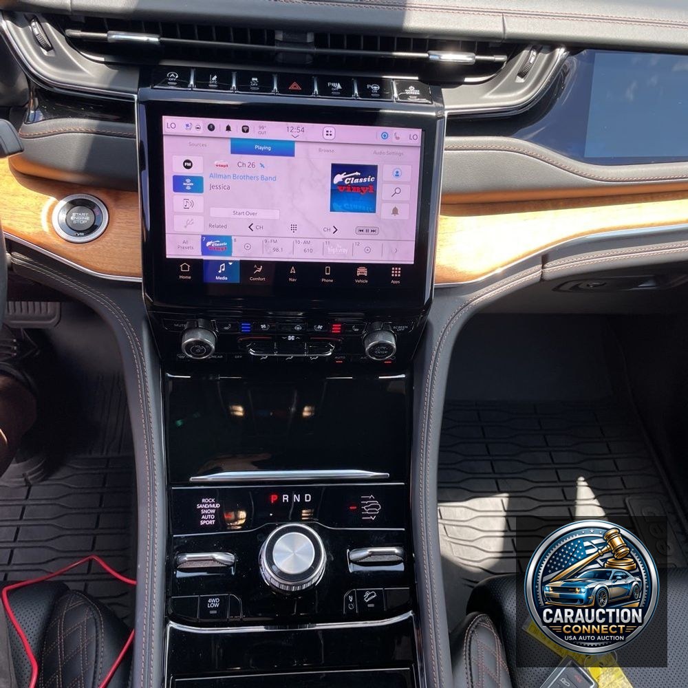 2023 Jeep Grand Cherokee L Summit Reserve