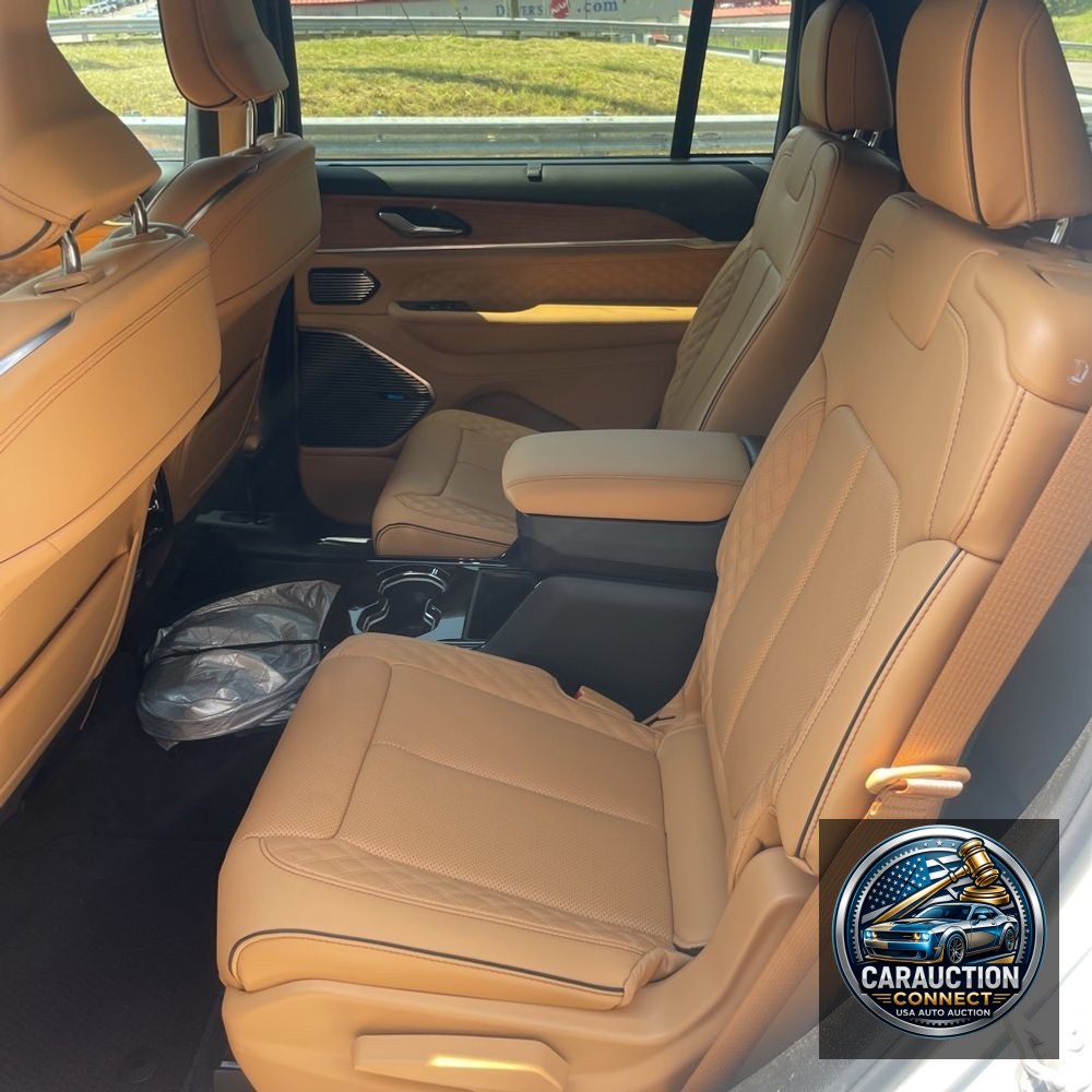 2024 Jeep Grand Cherokee L Summit Reserve